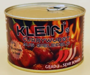 Dose der Klein’s Currywurst Grad 2 – Sehr Scharf, mit würziger Sauce und zwei frisch gegrillten Metzgerbratwürstchen, handgemacht in der Bielefelder Manufaktur.